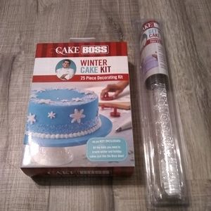 Cake Boss Winter Cake kit w/ rolling pin set